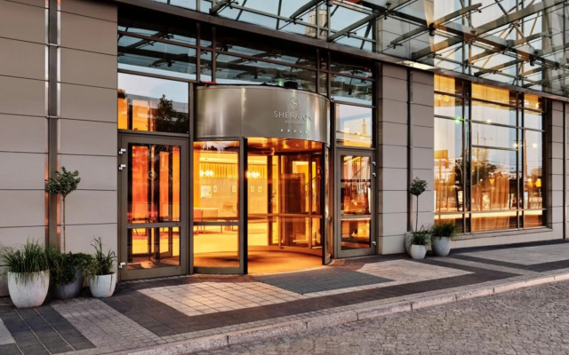 Sheraton Poznan Hotel