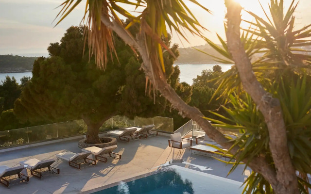 The Roc Club, A Grecotel Hotel to Live
