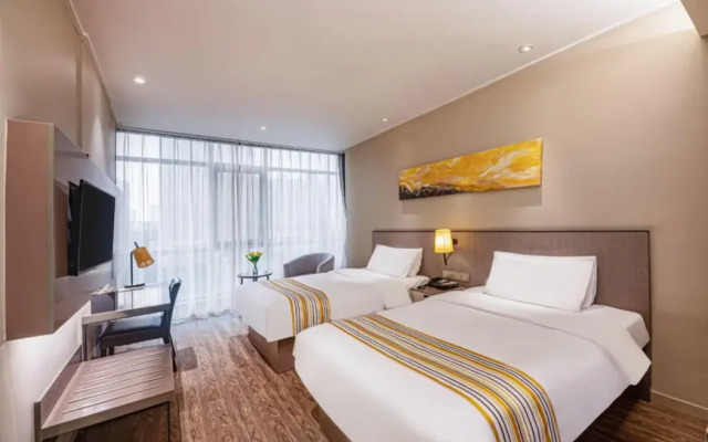 Homeinn Plus Hotel (Kunshan Beimeng Road Jiufang City)