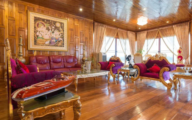 Nakaraj Princess Chiang Khong