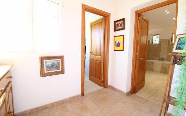 Can Gató den Vives casa para 4 con piscina