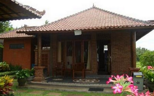 Krisna Villas Guest's House