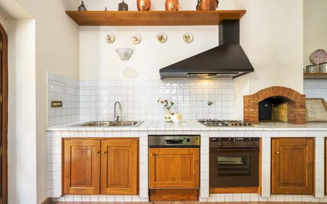 Fonte Pinella 8 in Chiusi