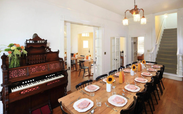 Grape Leaf Inn