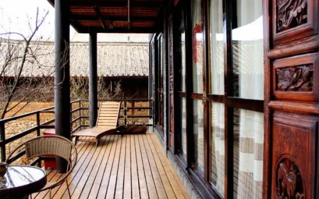 Ziyou Suiyue Design Hostel