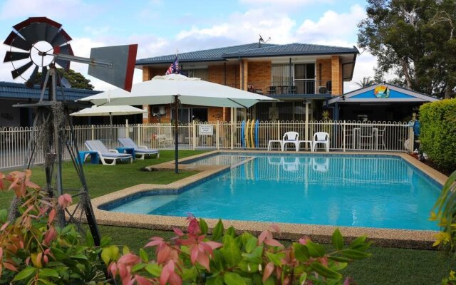 Beachlander Holiday Apartments