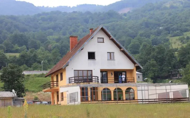 B&B Lovac Plužine