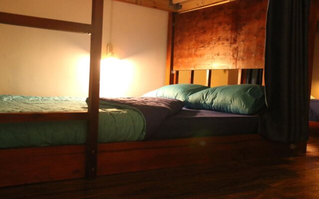 Sofia House Hostel and Bar