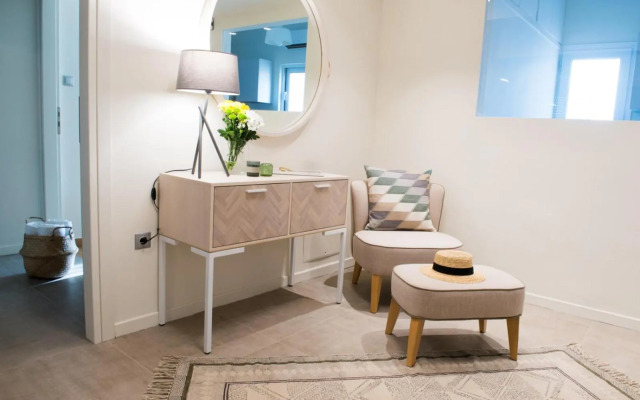 Piraeus Seaview Elegant Apartments