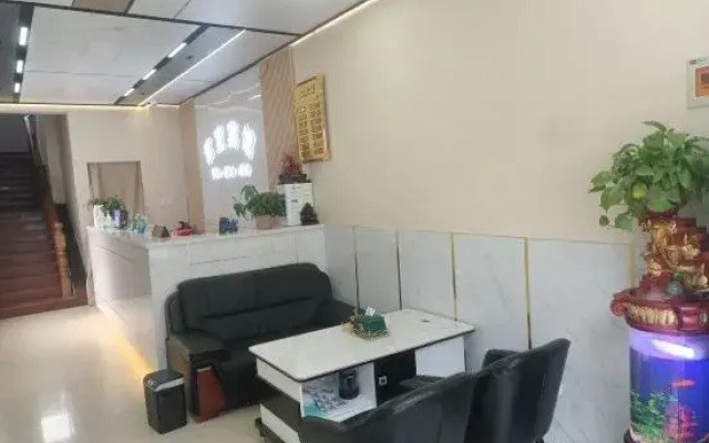 Junyi Hotel