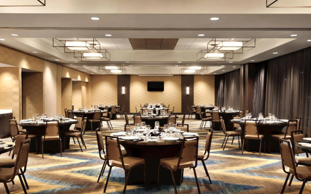 Hilton Garden Inn Calgary Downtown