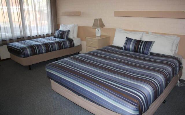 Raglan Motor Inn