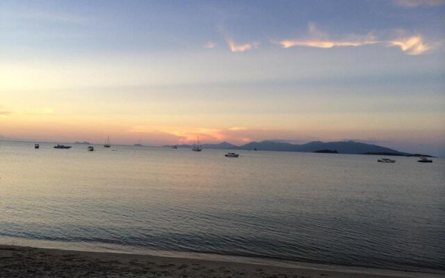 The Boardroom Beach Bungalows