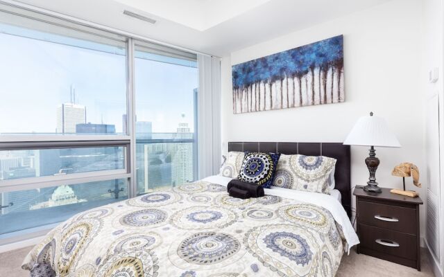TopLine Suites - Ice Condos