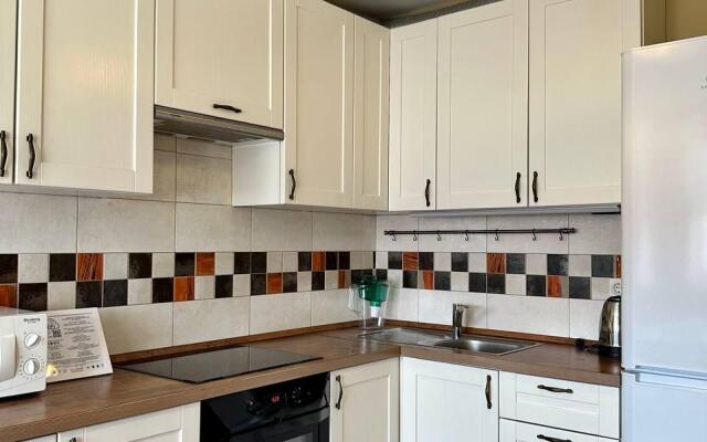 EasyRent на проспекте Карла Маркса 32