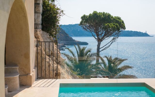 Cap des Anges AP4171 by Riviera Holiday Homes