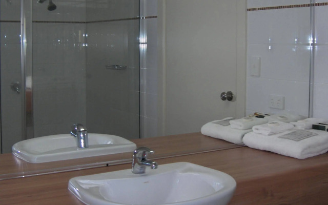 Alexander Cameron Suites