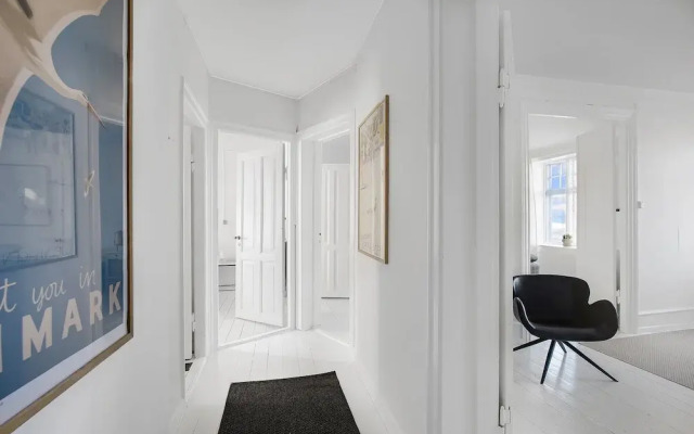 Cozy Two-bedroom Apartment in Copenhagen Osterbro