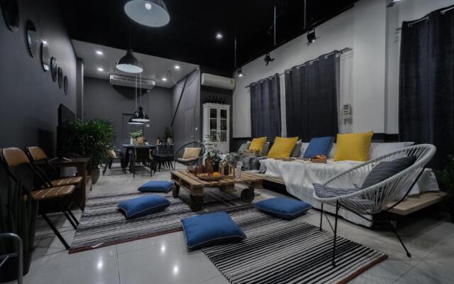 Stylish City House in middle of Nimman