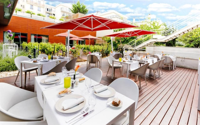 DoubleTree by Hilton Paris Boulogne