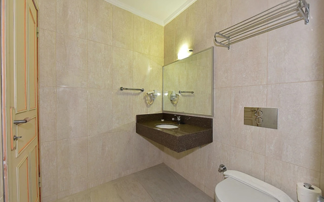 Tropicana Beach Apartments
