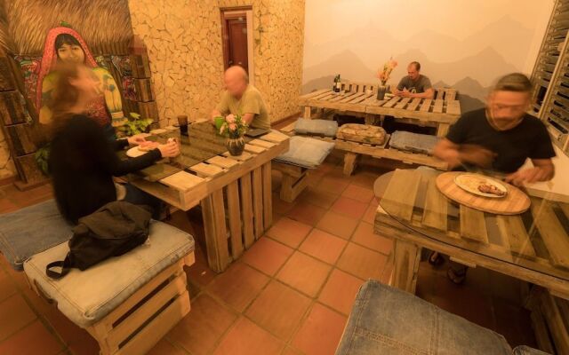 Hostal Garden by Refugio del Rio - Hostel