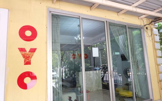 POP 75429 101 Place Navanakorn