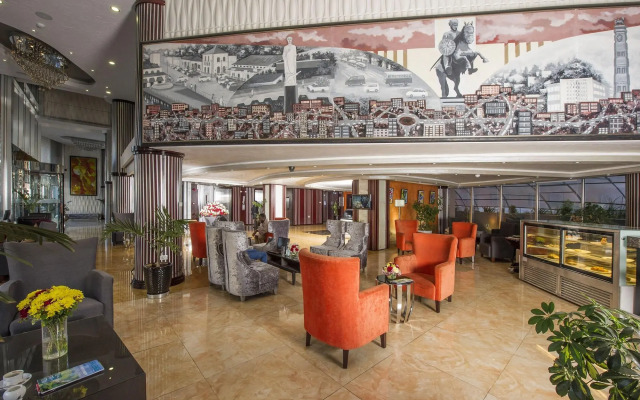 Grand Eliana Hotel Conference & Spa