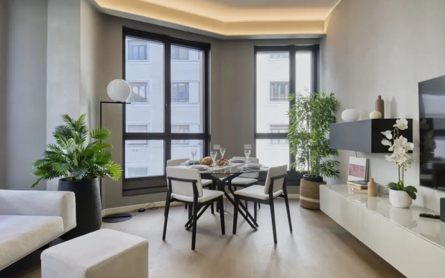 Central Tower S Babila - Elegant 2bdr With Rooftop Terrace