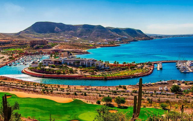 Hotel Indigo La Paz Puerta Cortes by IHG