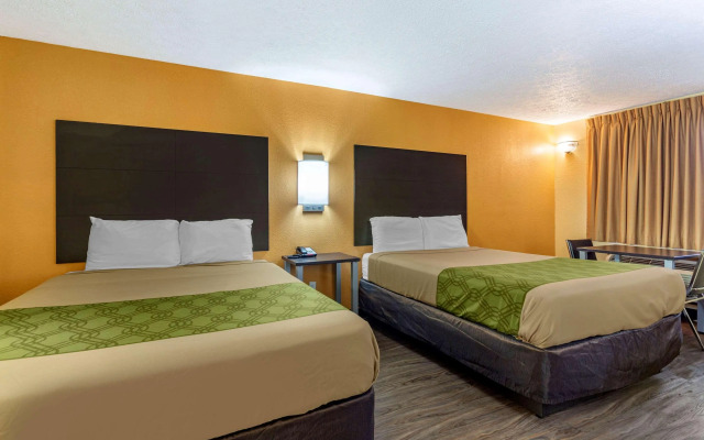 Econo Lodge Nashville North