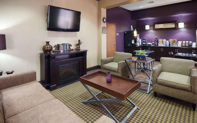 Best Western Giddings Inn & Suites