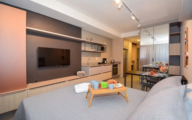 Studio frente a UFSC e HU -CEN010