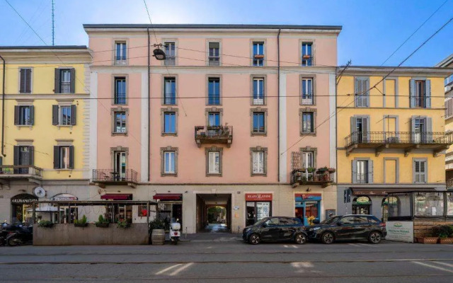 Milano Apartments - Darsena Navigli