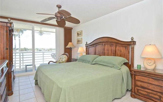 Bahia Vista 8414 - Two Bedroom Condo