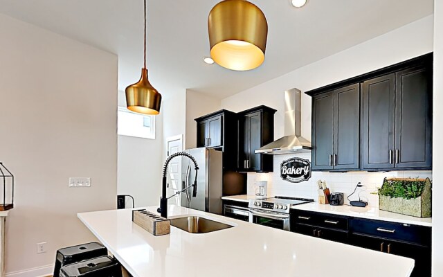 1737 Nashville - 3 Br Townhouse