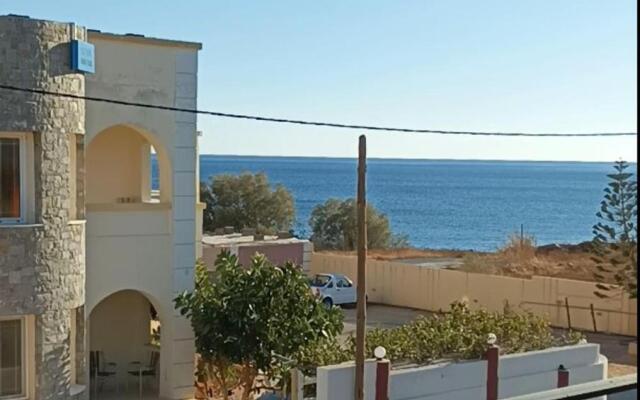 Kostas Maria Apartment 109m2 1st Floor