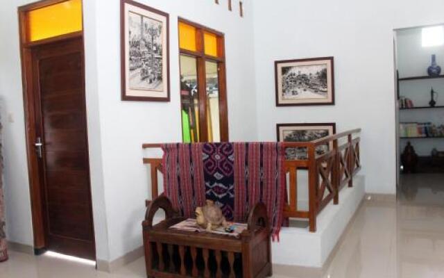 Griya Kedasih Guesthouse