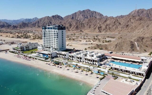 Mirage Bab Al Bahr Beach Hotel