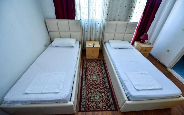 Hotel Argenti Shkoder