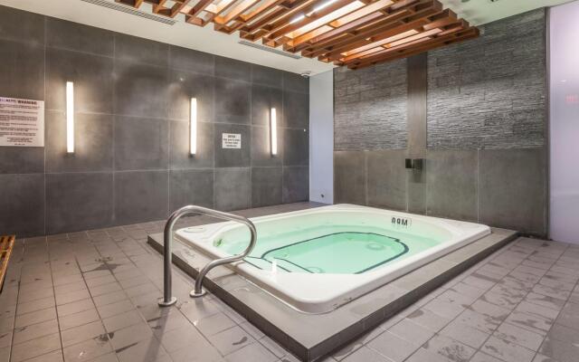 Design 1 Bedroom Downtown Apartment