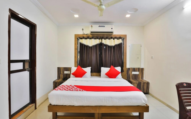 OYO 22841 Hotel Prime Inn