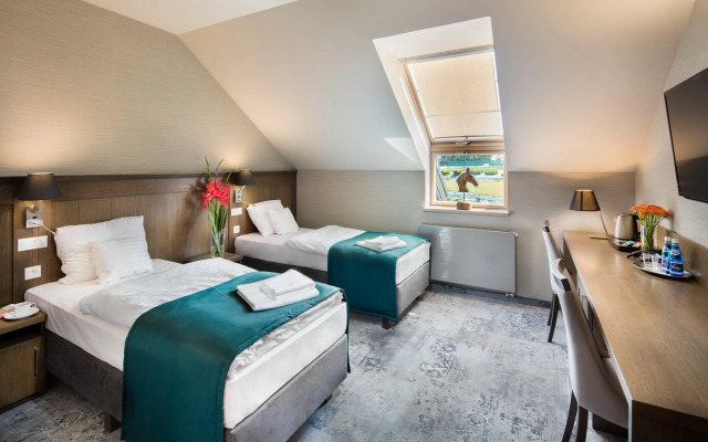 Hotel Szary Residence