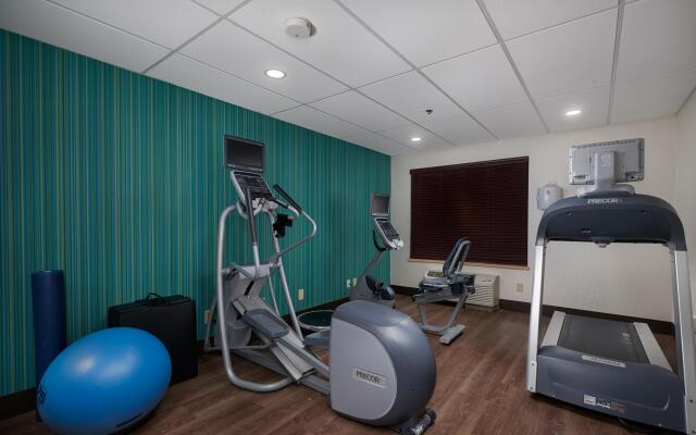 Holiday Inn Express & Suites Oxford by IHG