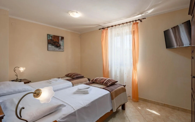 Pool Villa Divina in i an