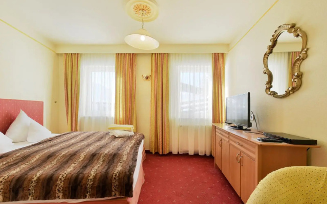Mountains Hotel