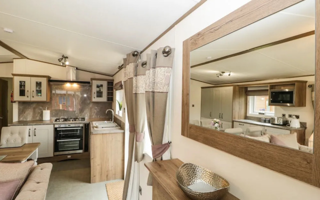 Ashton Lodge - Sherwood 4