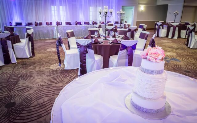 Best Western Plus Steeplegate Inn