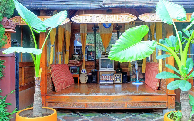 ZEN Rooms Yupiter Barat