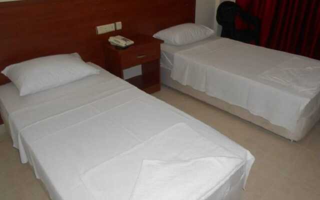 Alanya Demir Hotel